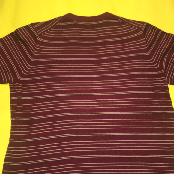 Merona V-necks Size XL $12each bundle 2 for $20 - Picture 9 of 11